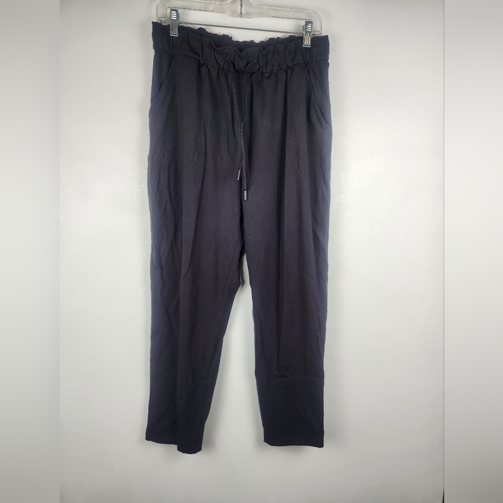 Lululemon Keep Moving Pant Black Paperbag Waist Drawstring Size 10